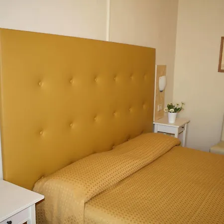 Hotel Il Giglio Prato (Prato)