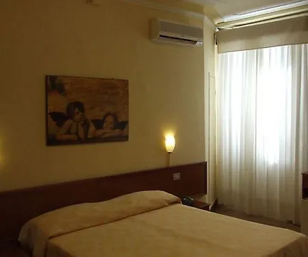 Hotel Il Giglio Prato (Prato)